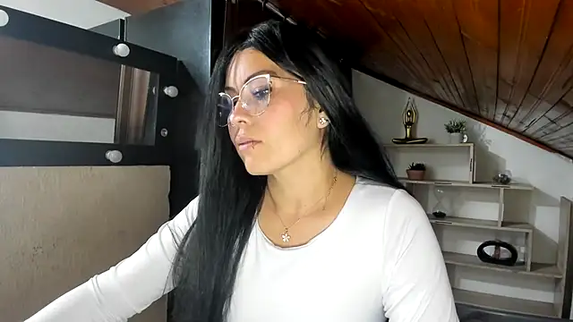 Sembang XXX Secara Langsung Tania_mature