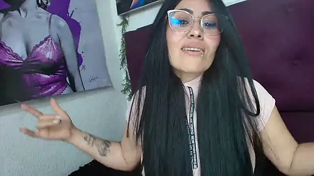 Chatroom XXX en direct de Tania_mature