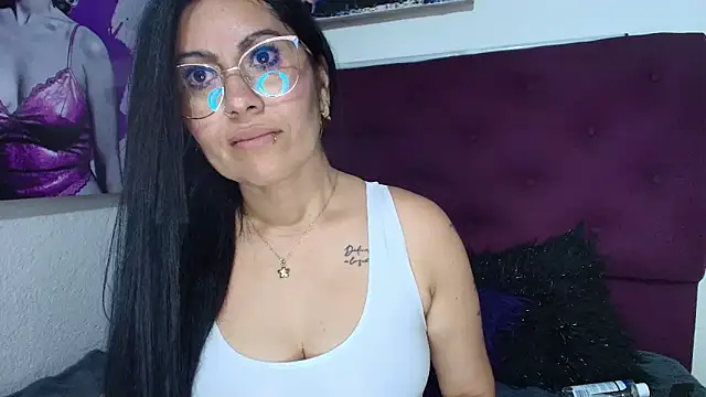 Tania_mature's Live XXX Chat