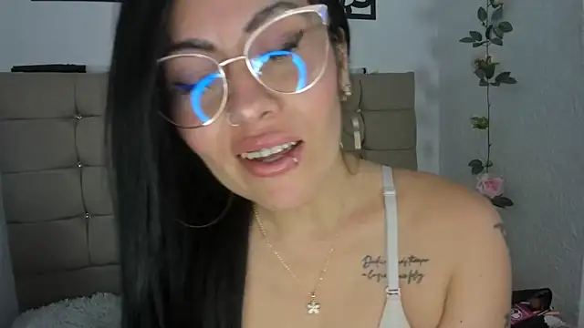 צ'אט XXX בשידור חי של Tania_mature