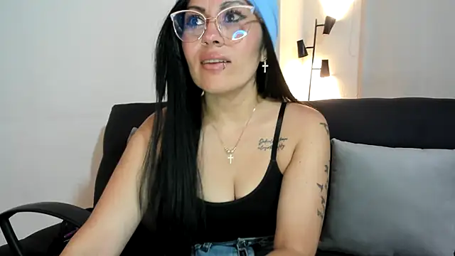 Chat XXX en directo de Tania_mature