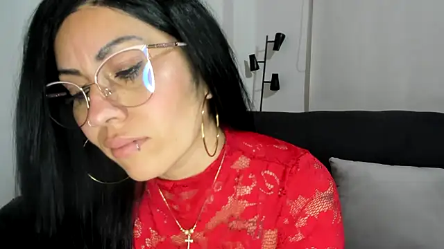 Tania_mature লাইভ XXX চ্যাট