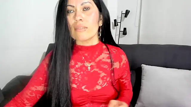 Tania_mature live XXX chat