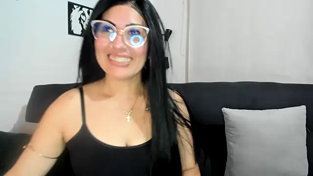 Tania_matureのライブXXXチャット