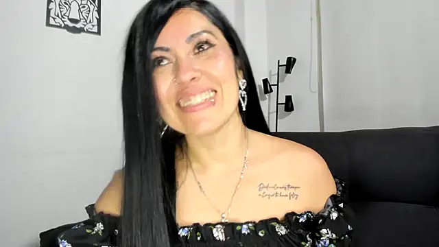 Tania_mature Live XXX-Chat