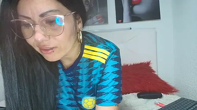 Tania_matureのライブXXXチャット