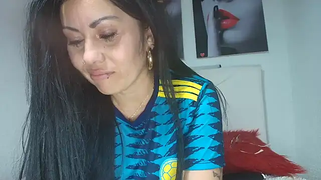 دردشة Tania_mature الجنسية المباشرة