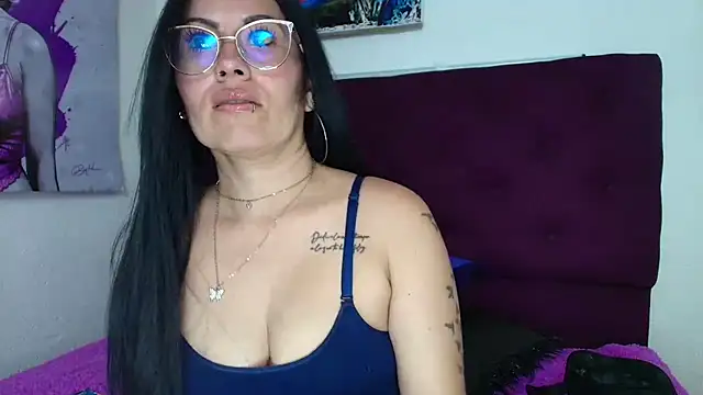 Tania_mature Live XXX-Chat