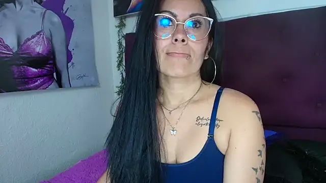 Tania_mature 웹캠 쇼