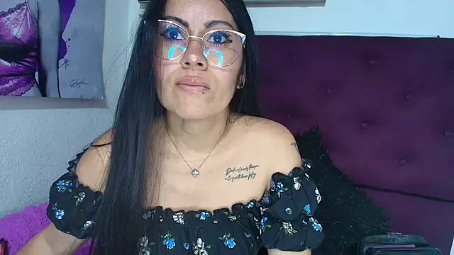 Tania_mature Live XXX-Chat