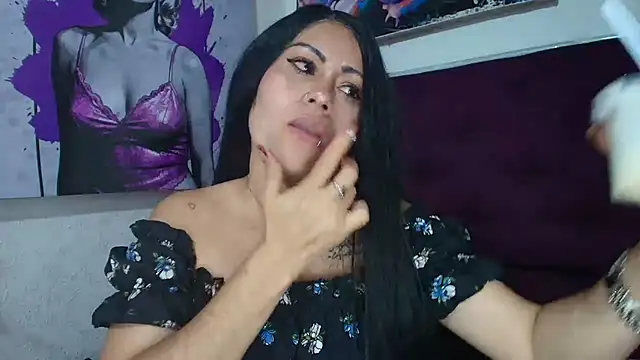 Tania_mature Obrolan Langsung XXX
