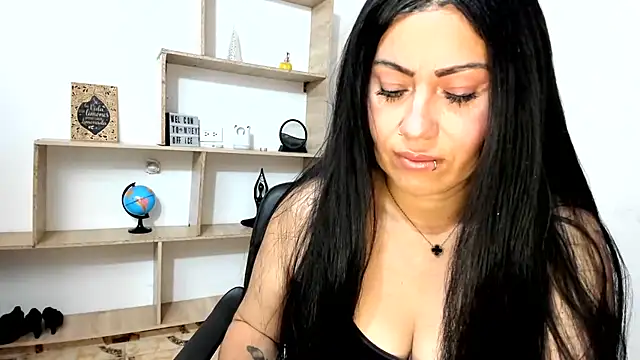 แชท XXX สดของ Tania_mature