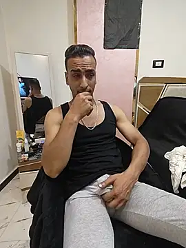 highguy 在線直播表演