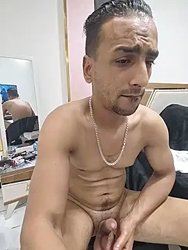 عرض كام highguy
