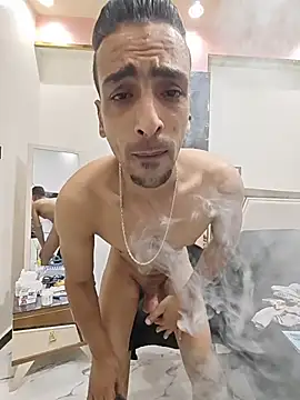 عرض كام highguy