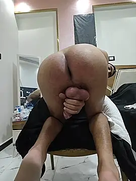 عرض كام highguy