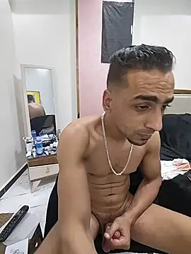 عرض كام highguy