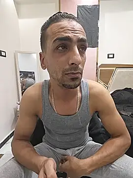 highguy webkamerás műsora
