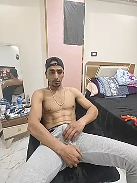 عرض كام highguy