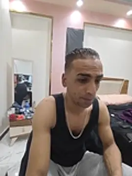 Show modela highguy na web-kameri