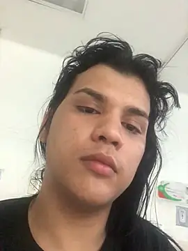 عرض كام MiaTenebra