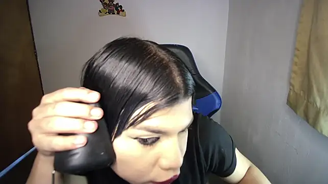 MiaTenebra Webcam Show