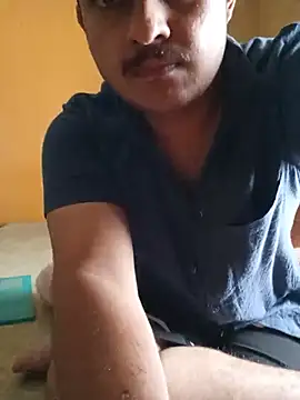Your_Secret_Guy Show Webcam