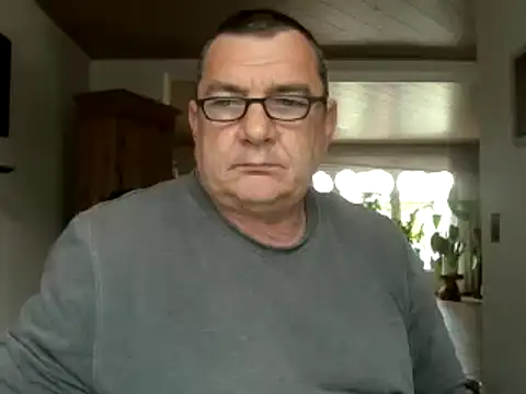 Nobbie444 Pertunjukan Webcam
