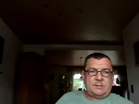 Nobbie444 Show in webcam