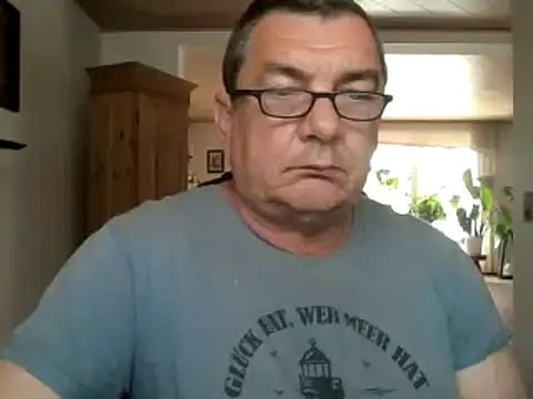Pokazy przed kamerką – Nobbie444