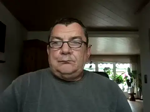 Nobbie444's Webcam Show