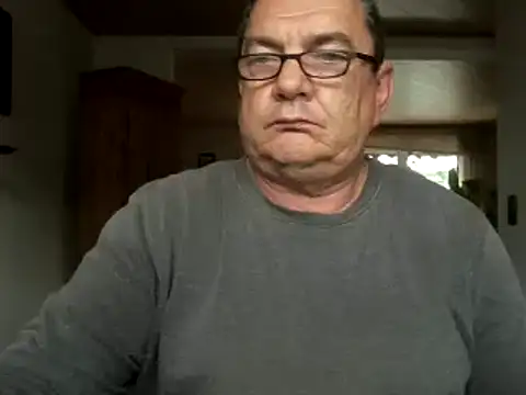 Nobbie444 Show in webcam
