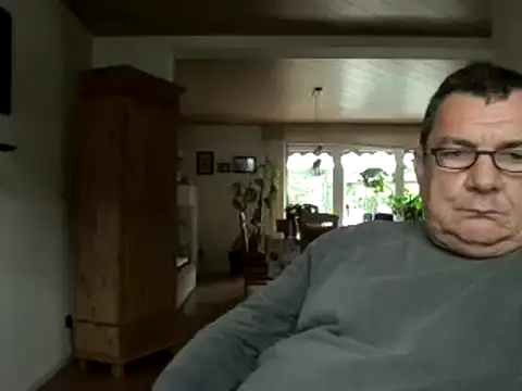 Nobbie444 Show in webcam