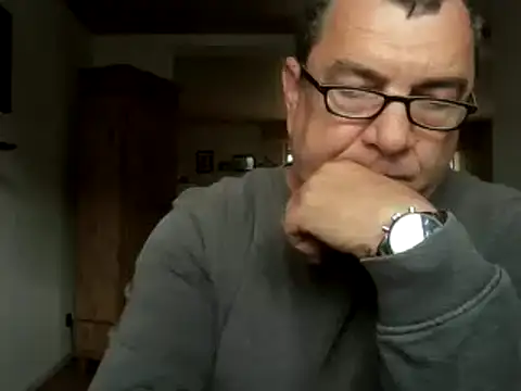 Nobbie444's Webcam Show