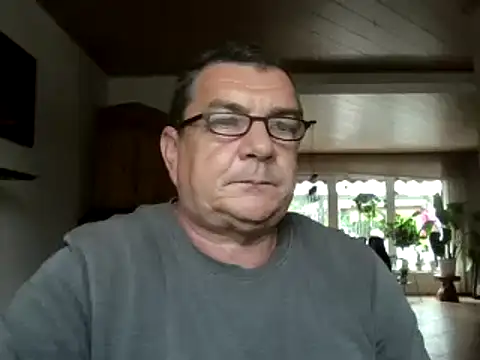 Nobbie444's Webcam Show