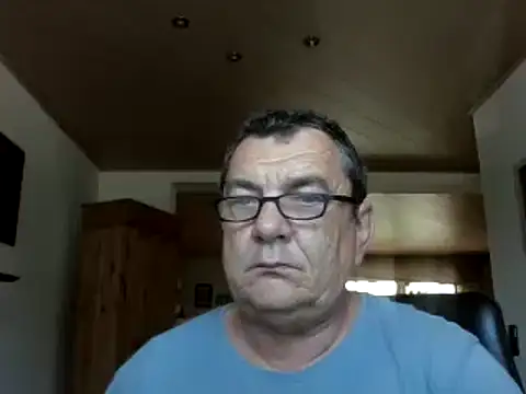 Nobbie444's Webcam Show
