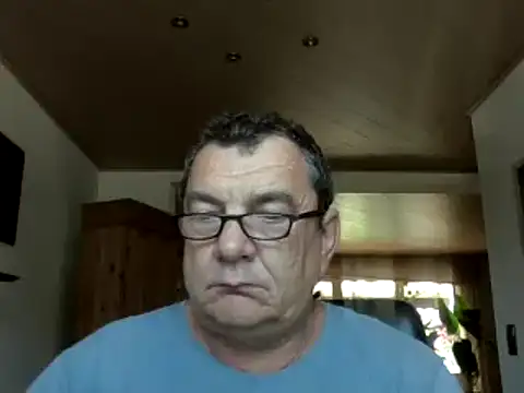 Nobbie444n Webbikameraesitys