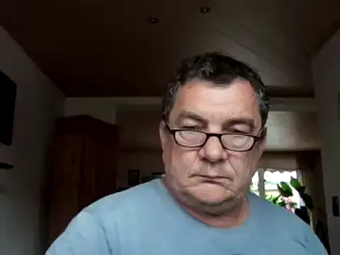 Nobbie444n Webbikameraesitys