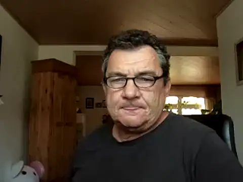 Nobbie444 Show Webcam