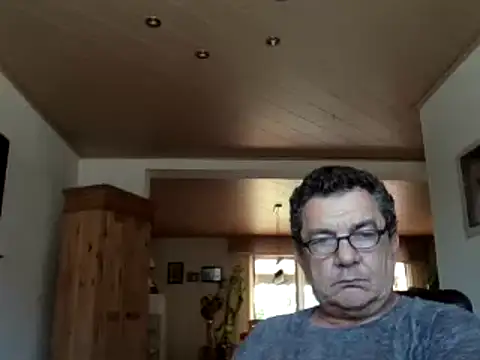 Nobbie444's Webcam Show