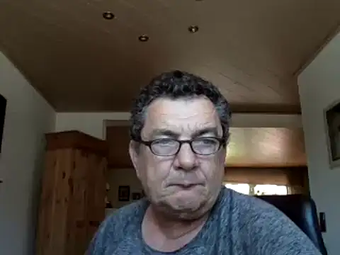 Nobbie444's Webcam Show