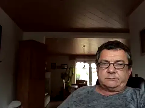 Nobbie444 Show Webcam