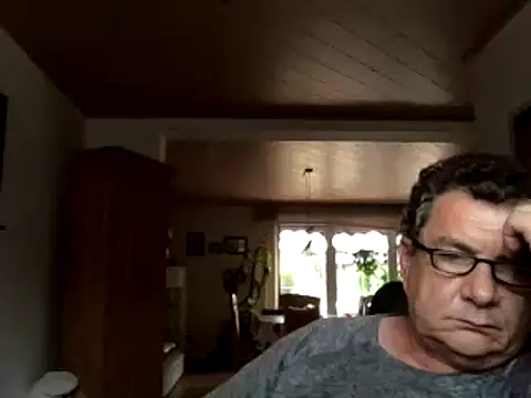 Nobbie444 网络视讯表演