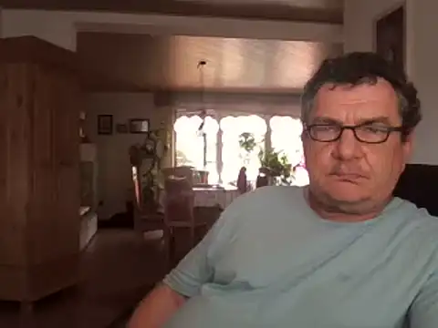 Nobbie444 Show in webcam