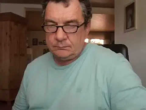 Nobbie444n Webbikameraesitys