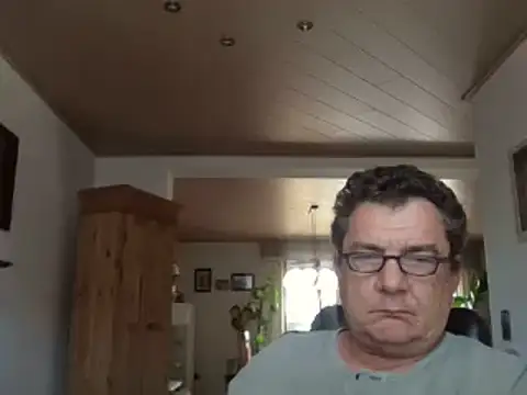 Nobbie444's Webcam Show