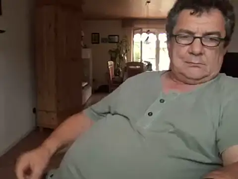 Nobbie444's Webcam Show