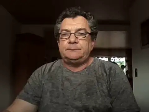 Nobbie444 网络视讯表演