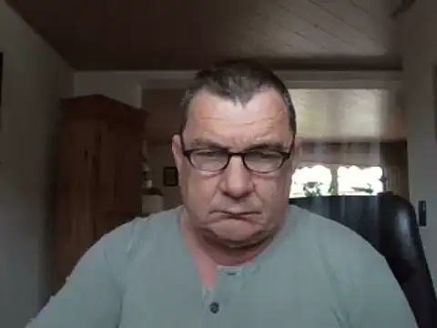 Nobbie444 Show in webcam