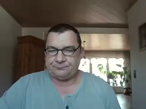Pokazy przed kamerką – Nobbie444